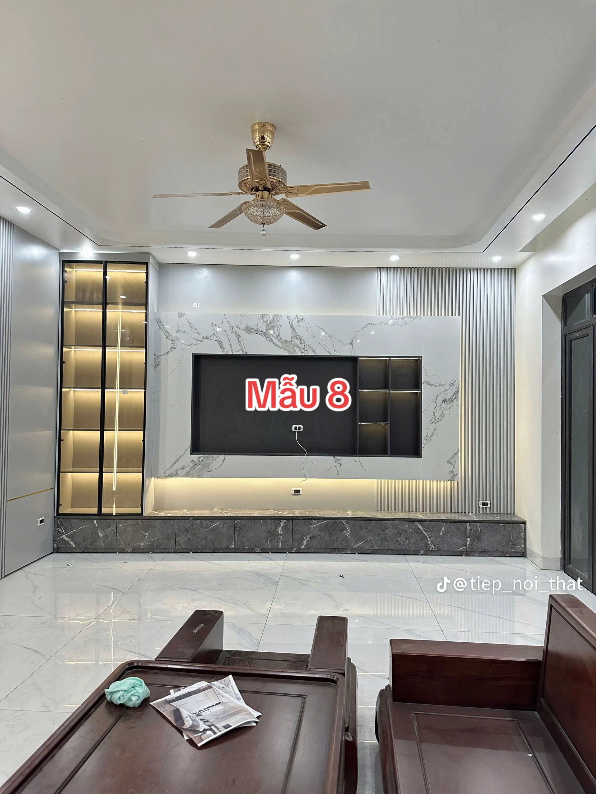 Kệ ti vi 8